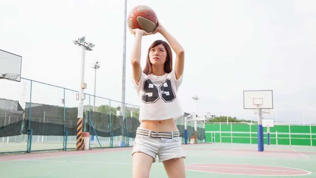 Asian Girl Playing Basketball Wallpapers » WallDevil   Best Free HD ...