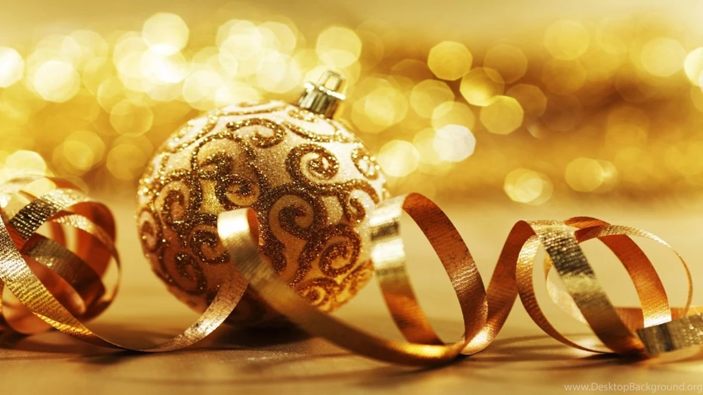 Wallpapers Square Christmas Balls Resolution 1366x768