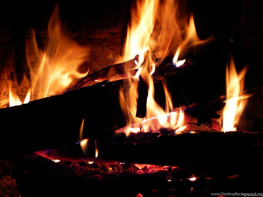 MLeWallpapers.com Logs In The Fireplace