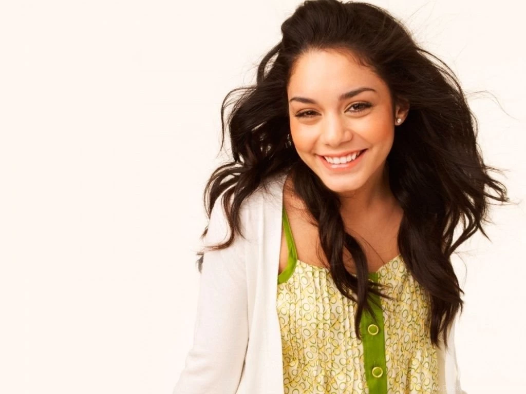 Vanessa Hudgens Wallpaper❤ Vanessa Hudgens Wallpapers (18187845 ...