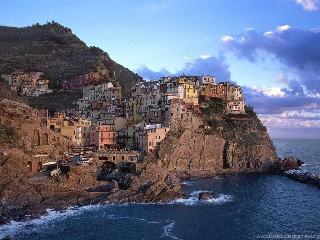 Desktop Wallpapers · Gallery · Travels · Manarola, Italy