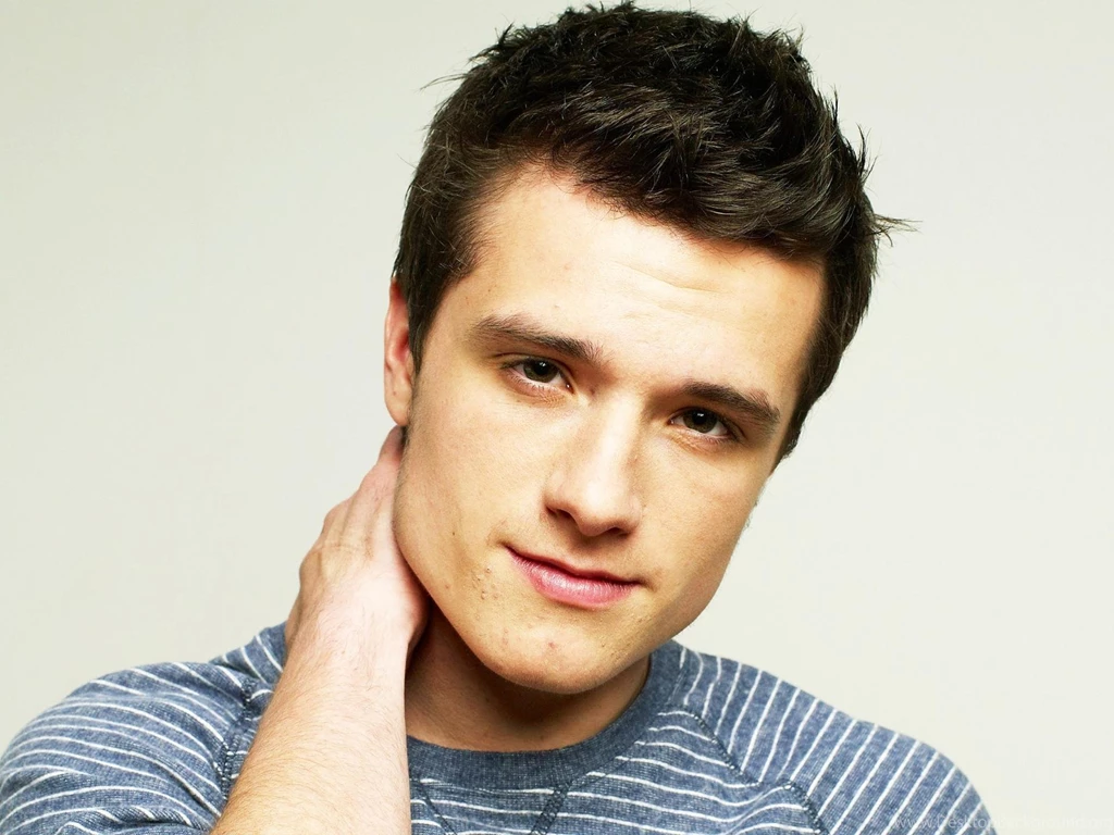 Josh Hutcherson Hunger Games Photoshoot Wallpaper.