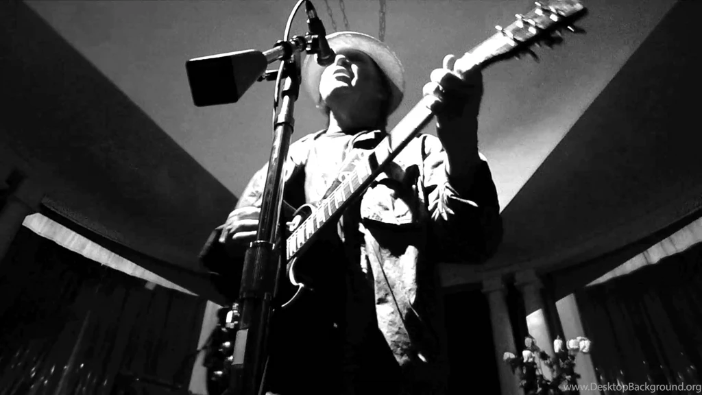 Neil Young Hitchhiker (Video Clip) YouTube