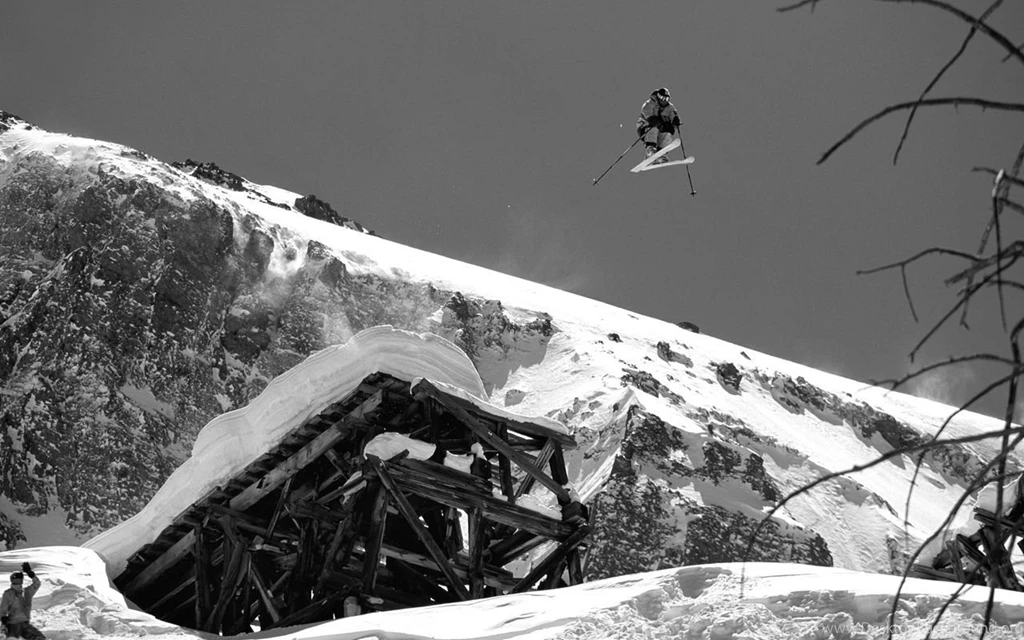 93 Skiing HD Wallpapers
