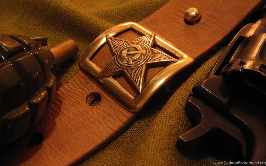 Belt Badge Star USSR Grenade F1 Lemon Pistol Revolver Military R ...