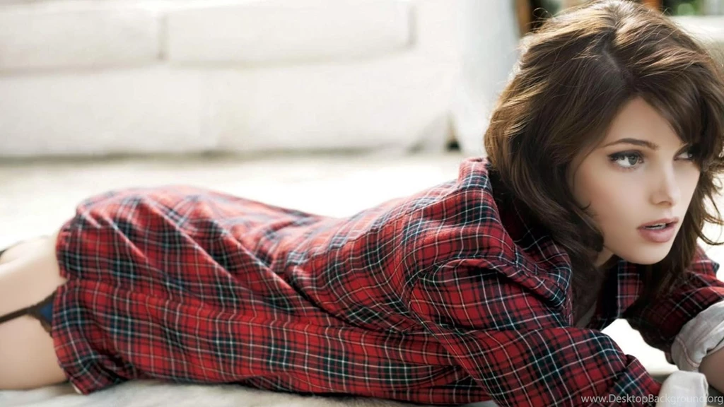 Ashley Greene HD Wallpaper, Ashley Greene Backgrounds