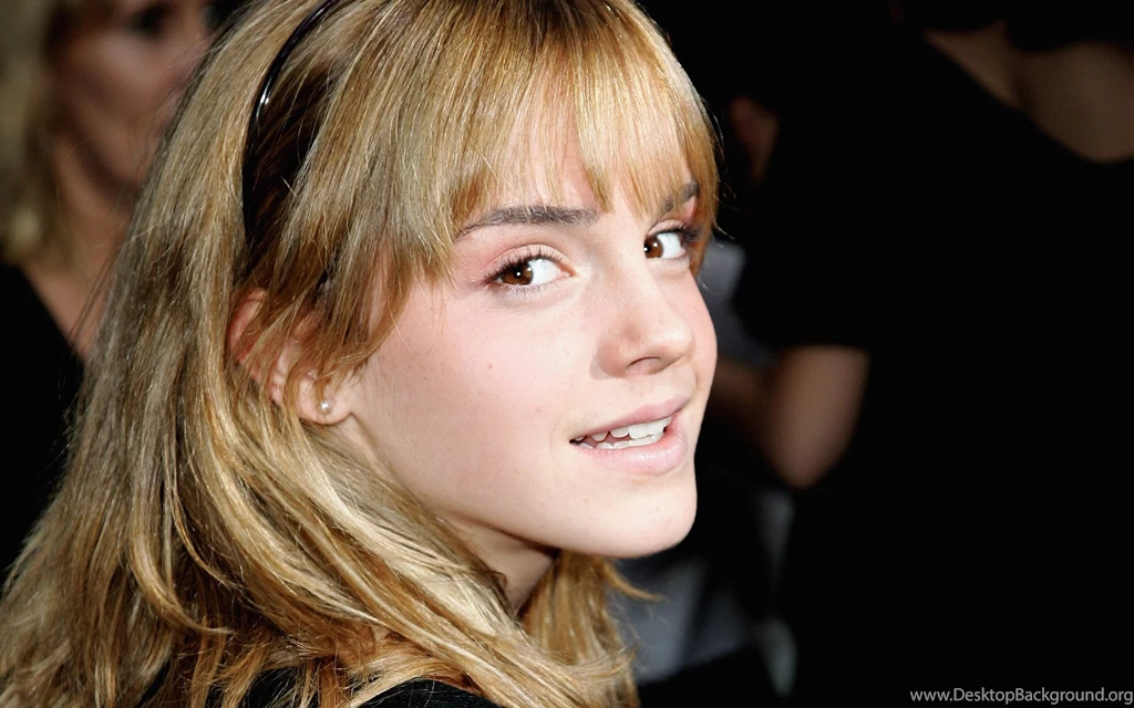 Emma Watson: Cutest Gal HDwallpaper4U.com