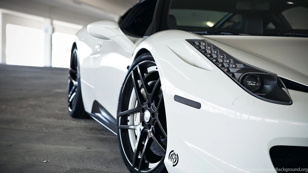 Ferrari 458 iPhone 4 Wallpapers