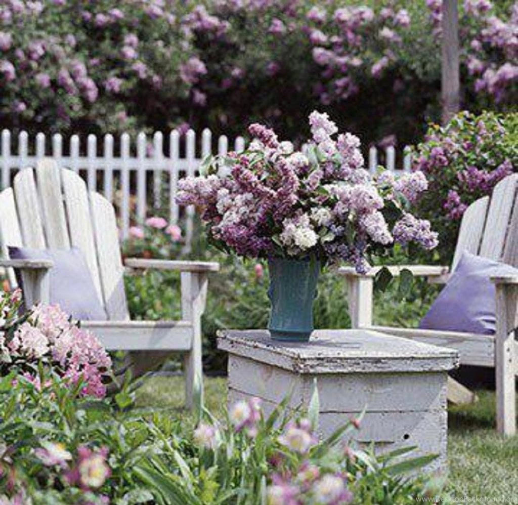 Garden Table Lilacs (