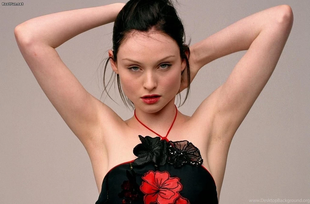 Sophie ellis bextor seductive wallpaper 2a73208baec8896acd41ad64e74e01d4 large 332880.jpg