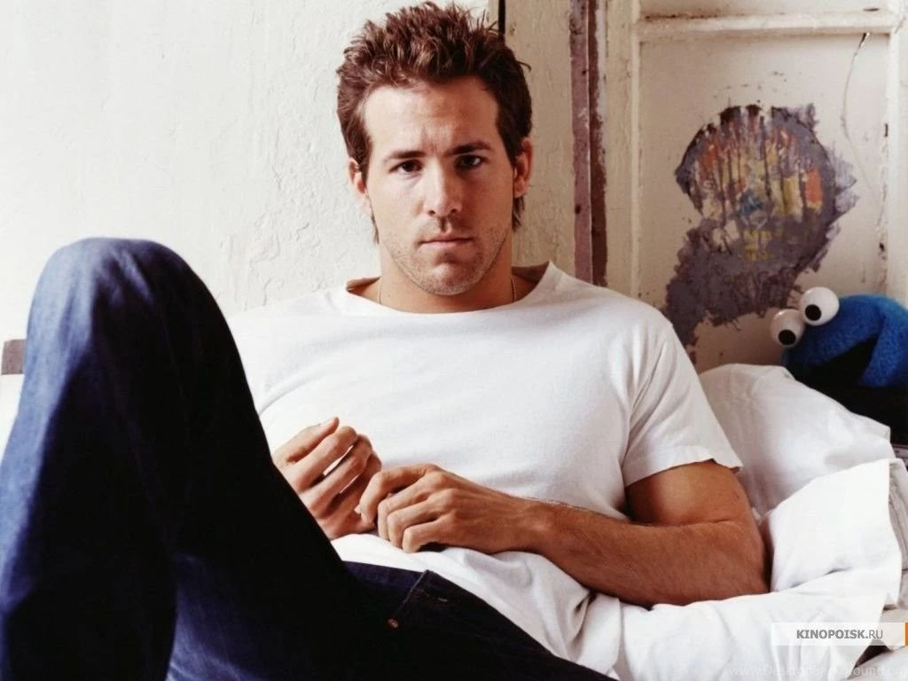 Ryan Reynolds Hot HD Wallpapers