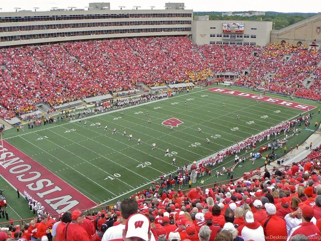 Wisconsin Badgers Football Wallpapers Big Ten Football Online