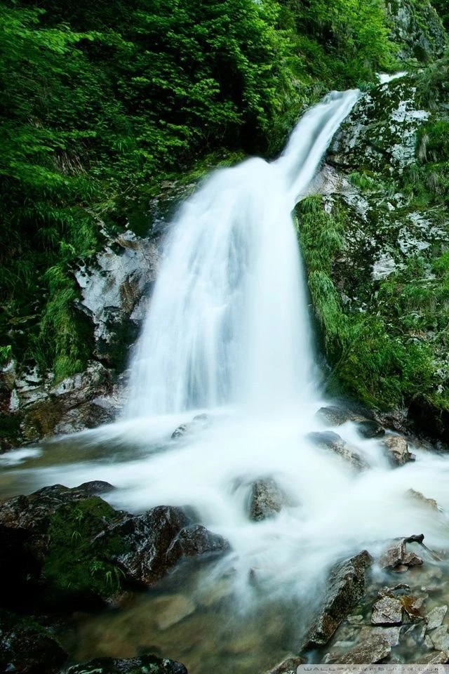 Mountain Waterfall HD Desktop Wallpapers : Mobile : Dual Monitor