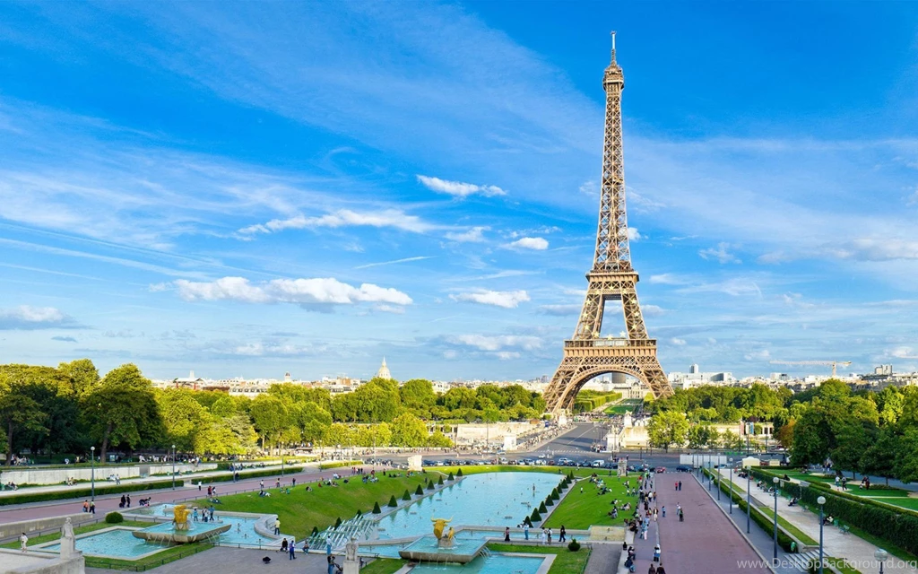 Summer In Paris HD Desktop Wallpapers