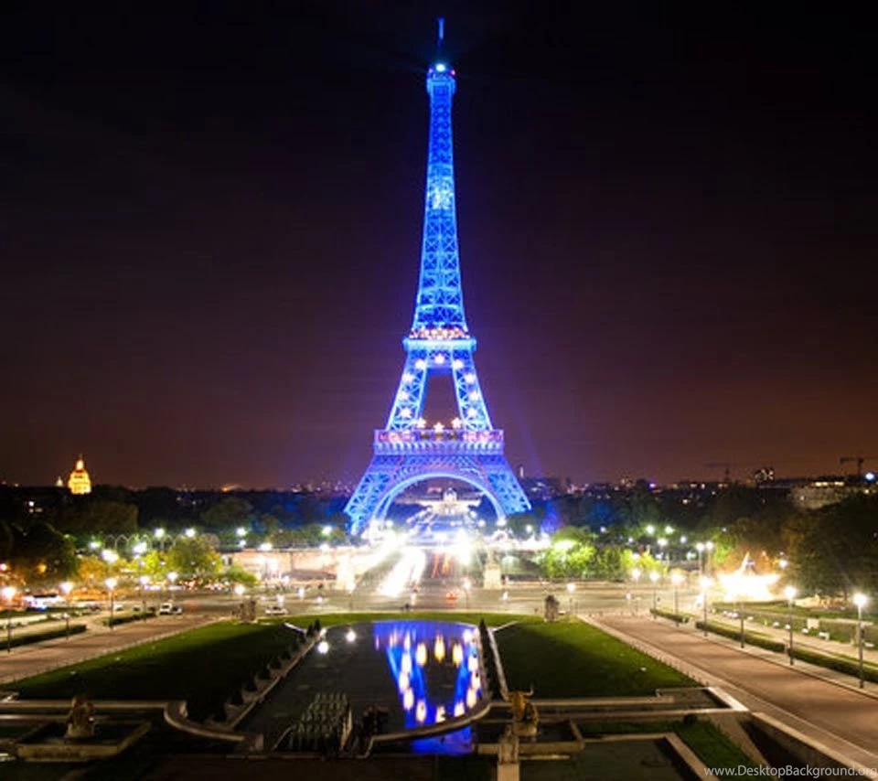 Eiffel Tower Flikie Wallpapers