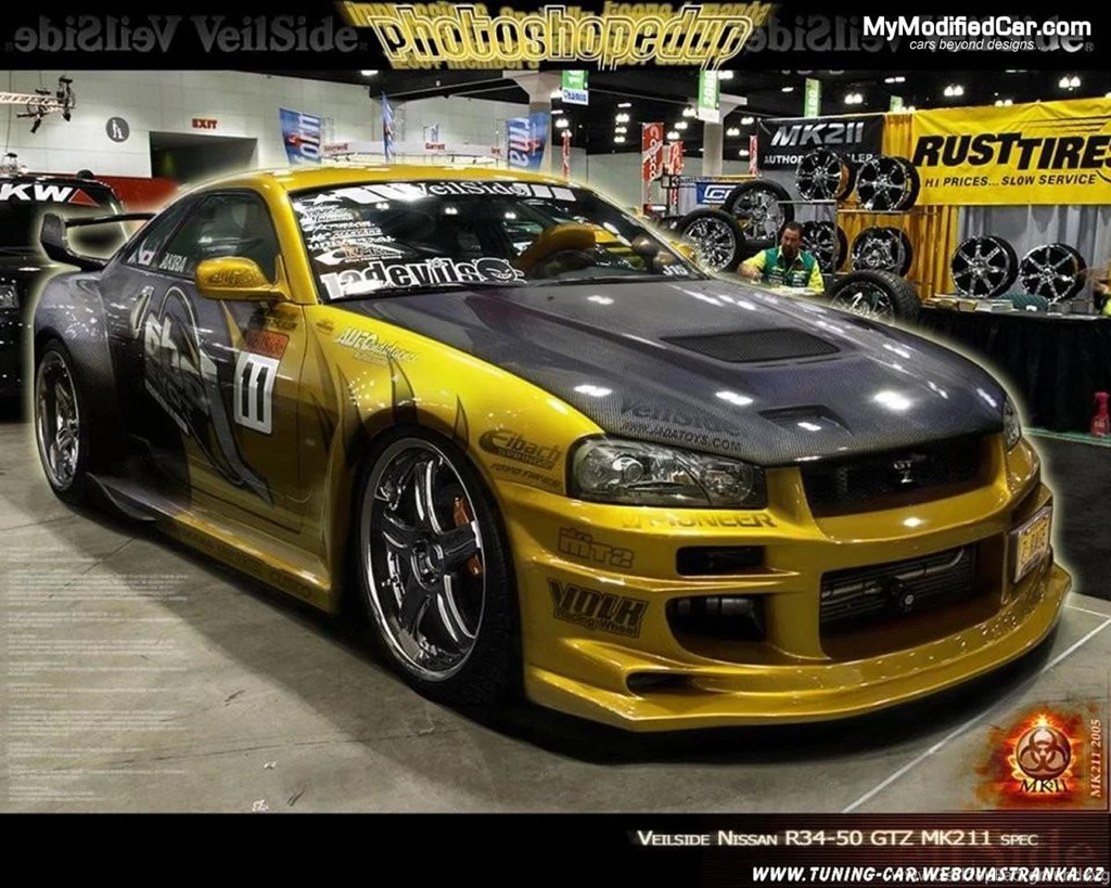 Shiny Nissan Skyline Workshop Wallpapers
