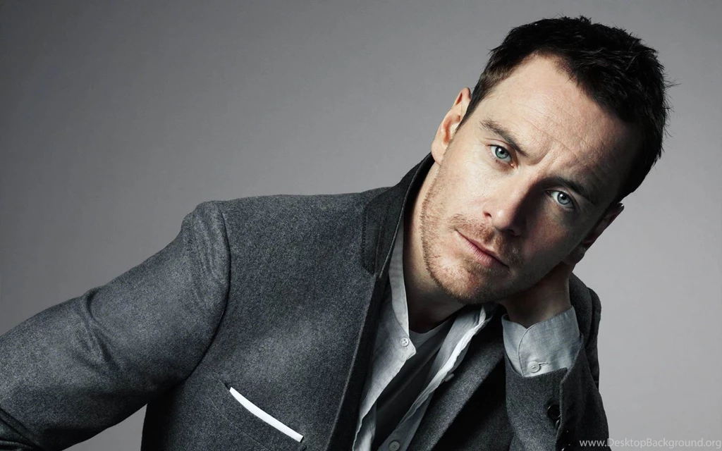 Michael Fassbender In A Gray Suit Wallpapers 25185