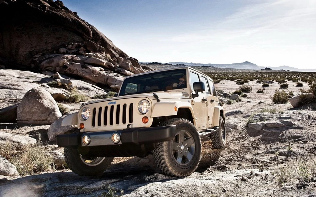 2048x1536px Art Picture Of Jeep Wallpapers