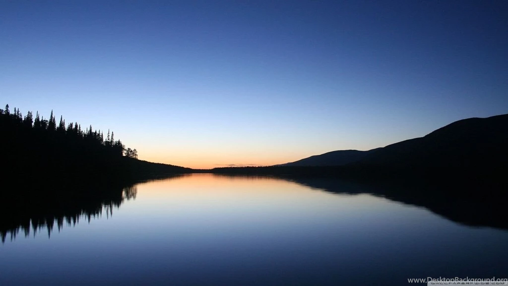 Peaceful Lake At Dusk HD Desktop Wallpapers : Fullscreen : Dual Monitor