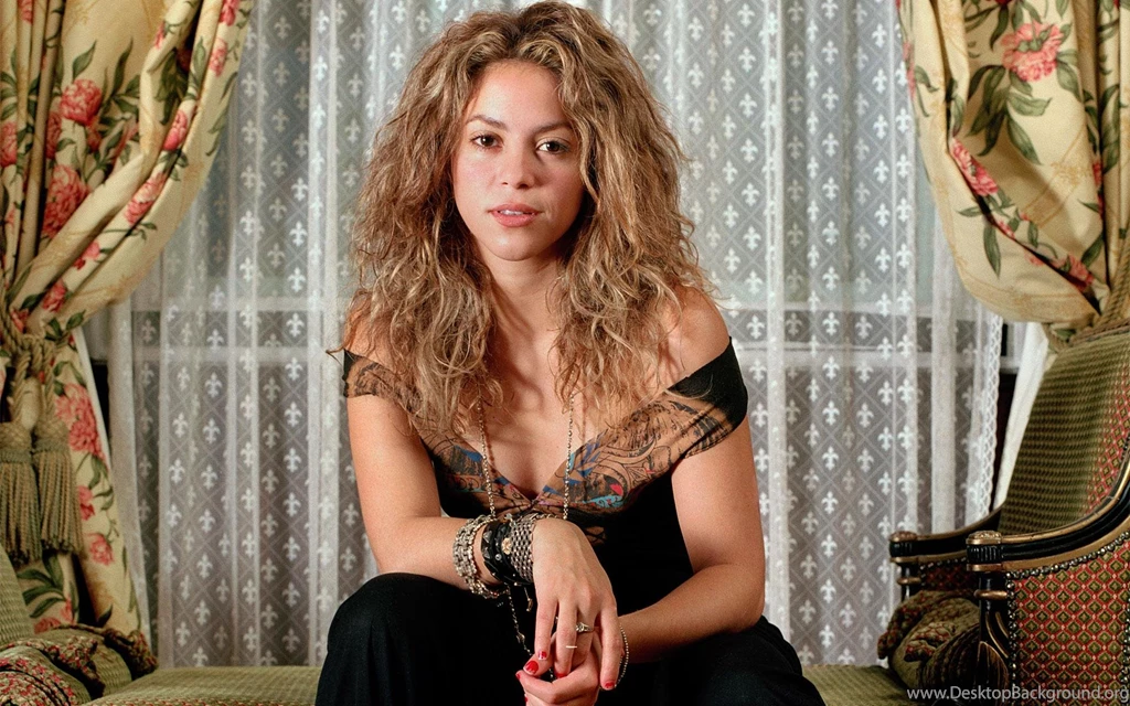 Shakira HD Wallpapers