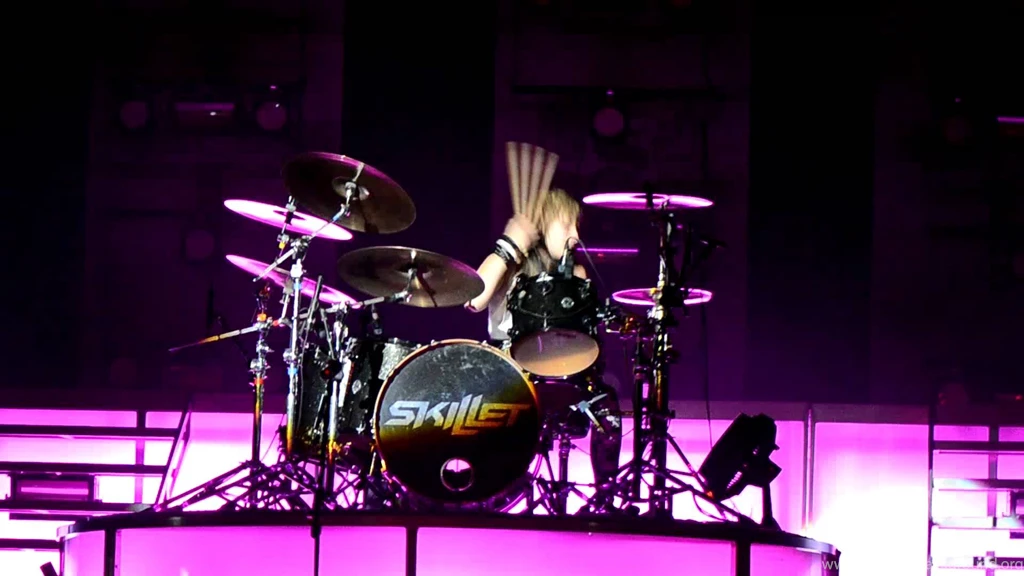Jen Ledger, Skillet Drummer Drum Solo HD YouTube