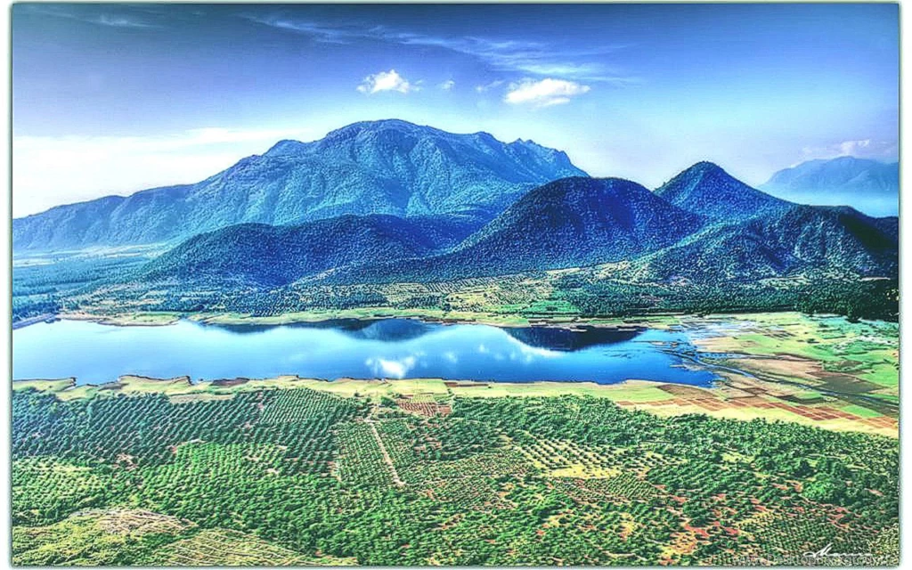 Desktop Backgrounds Wallpapers Free Download   2 Items