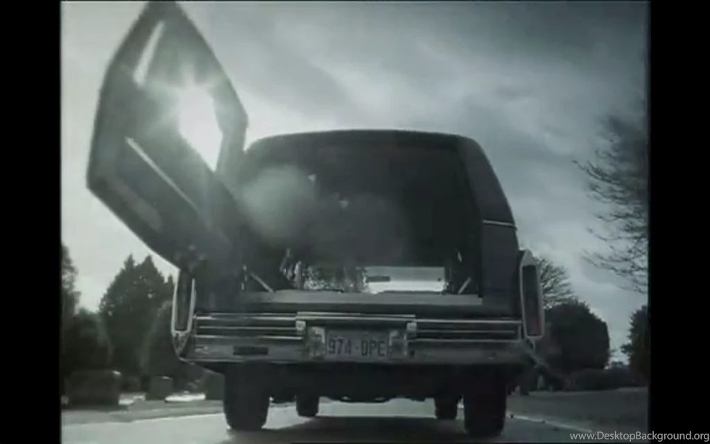 Six Feet Under Opening Credits