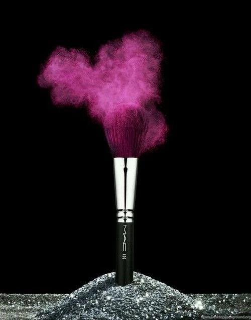 MAC Makeup Brush Wallpapers