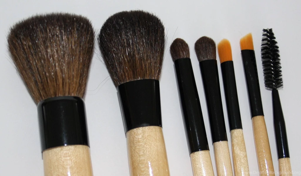 Brushes Makeup Wallpapers