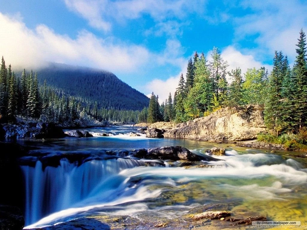 Free Wallpapers Free Nature Wallpapers A Picturesque Landscape 2 ...