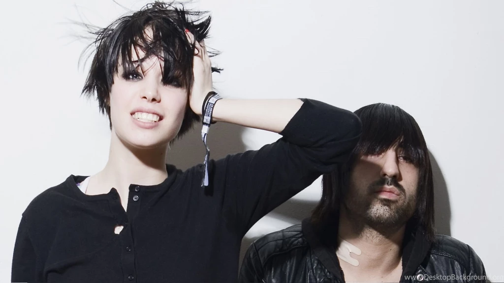 Crystal Castles Computer Wallpapers, Desktop Backgrounds ...