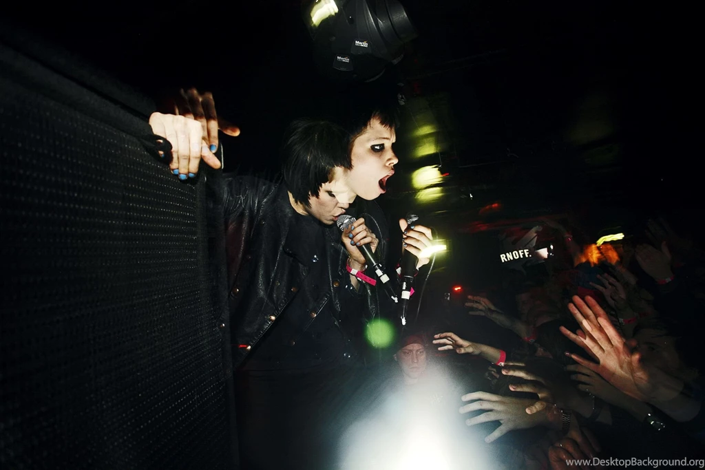 Crystal Castles 51 High Resolution