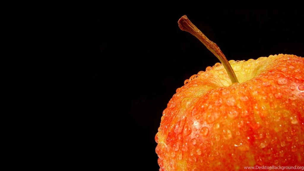 Desktop apple wallpaper 1366x768.jpg