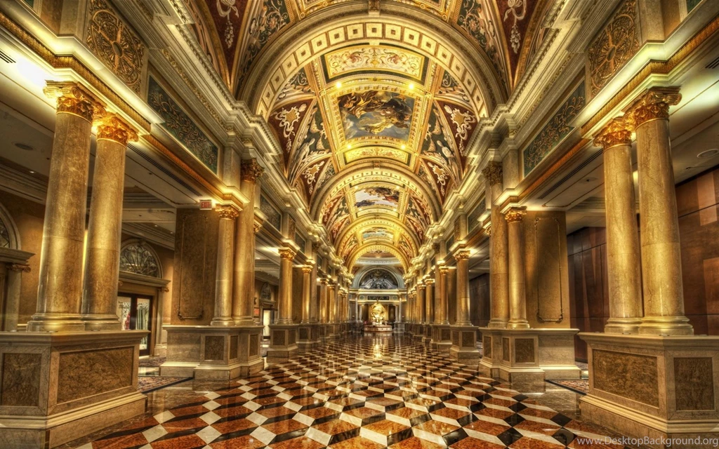 GOLDEN LUXURY WALLPAPER   (