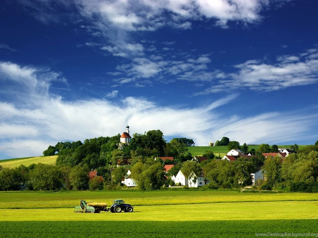 Farms: Countyside Farm Green Grass Clouds Countryside Chicago ...
