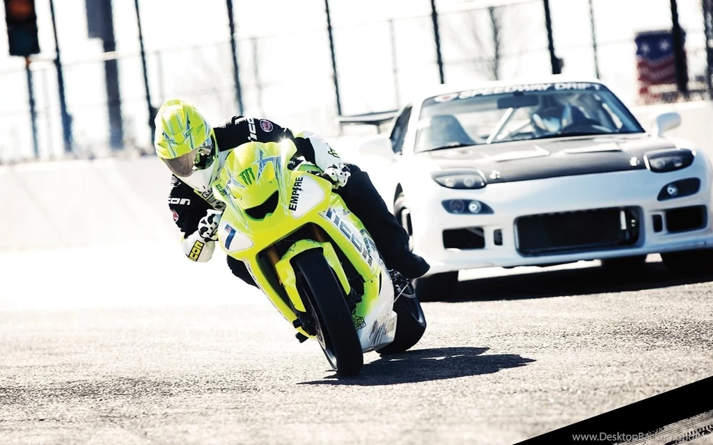 Mazda Rx7 Drift Vs Motorcycle.jpg