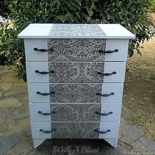 Drab+to+Fab+Dresser2.jpg