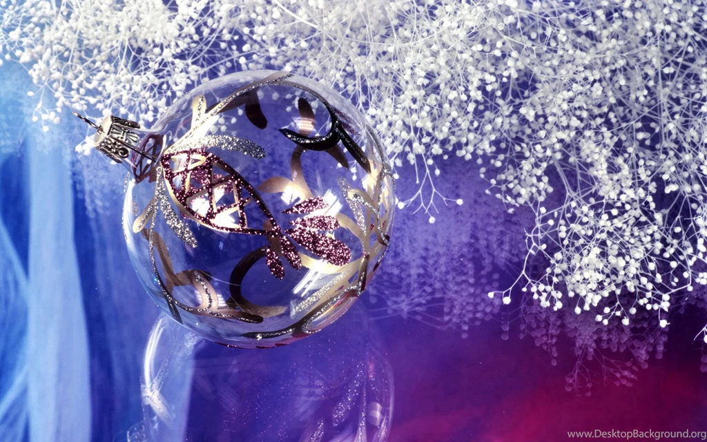 Silver Christmas Decorations Christmas Wallpapers (22229297) Fanpop