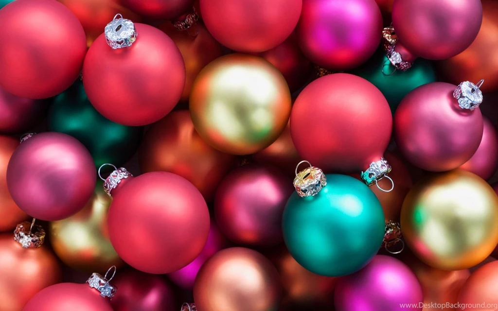 Christmas Decorations HD Wallpapers From Angels To Globes In The Homes