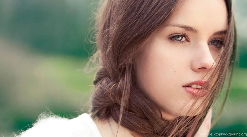 Most Beautiful Indian Girls Unseen Images & Photo Latest ...