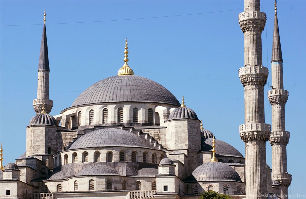 Hagia_Sophia_Blue_Mosque_intanbul.jpg