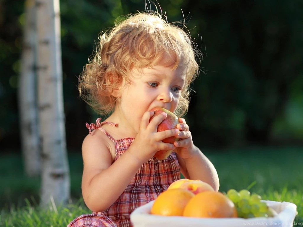 New Cute Baby Wallpapers