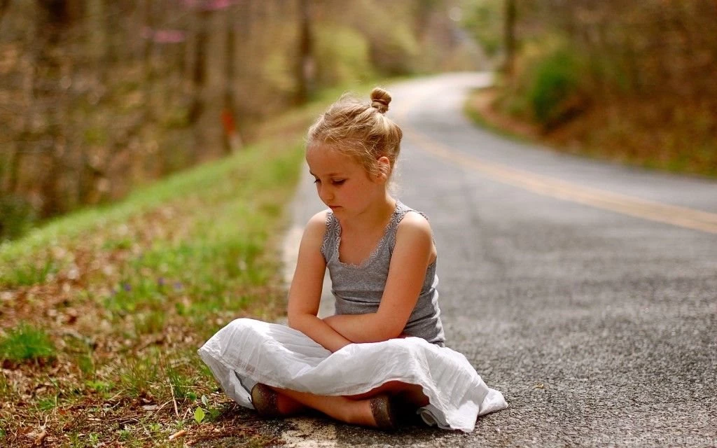 Cute baby on the road.jpg