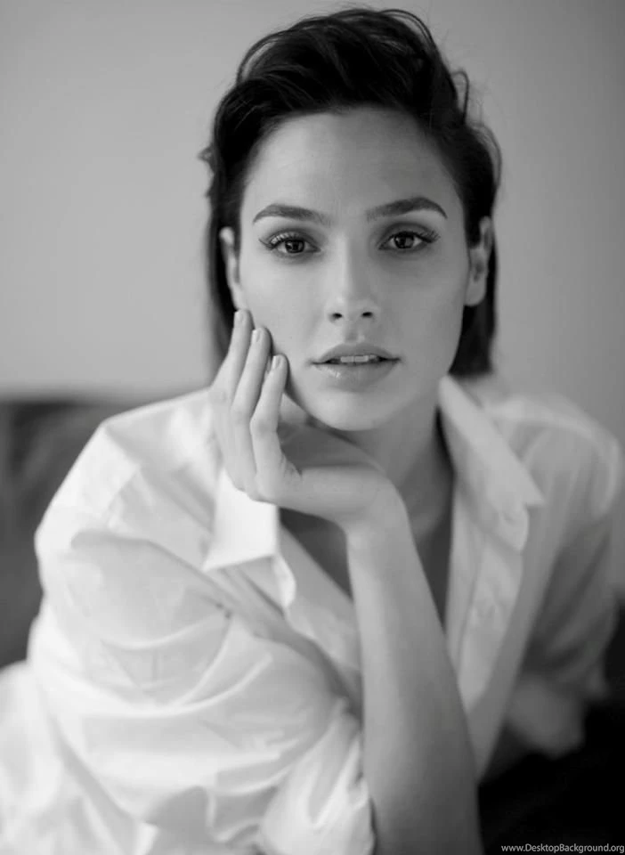 Gal Gadot ( 10 Photo )
