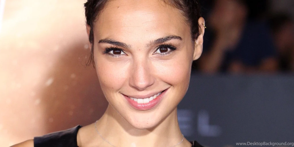 Download Gal Gadot HD Wallpapers Free WordPress Plugins
