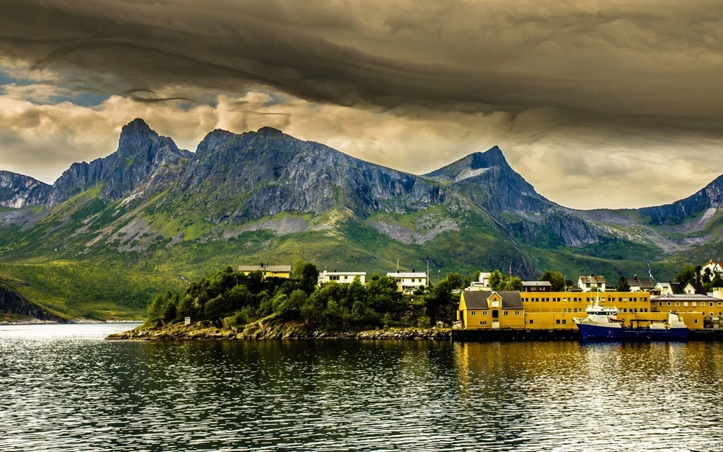 Norway Beautiful Scenery Wallpapers HD Free Download