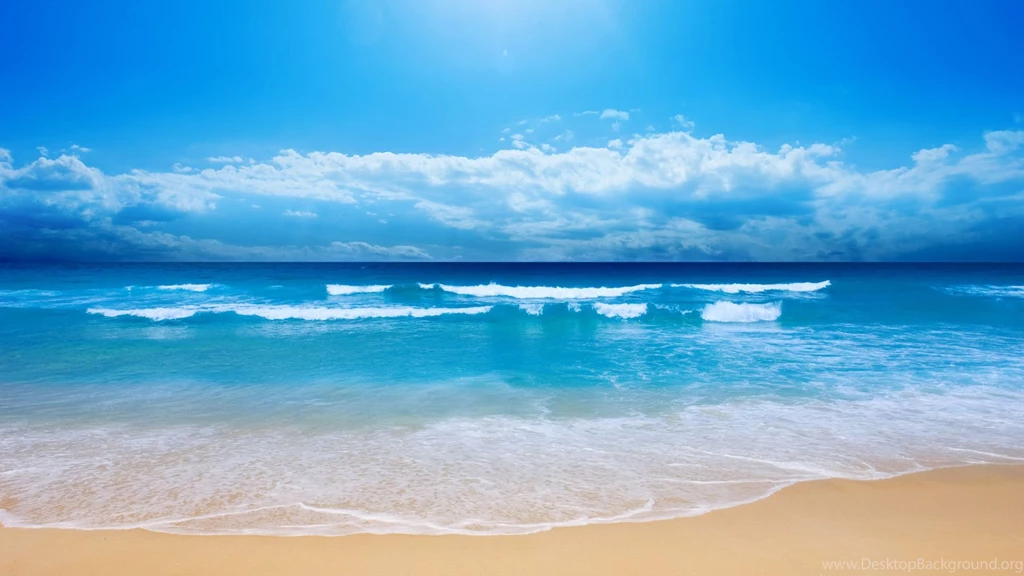 Free Beach Screensavers And Wallpapers Beach With Small Wave ...