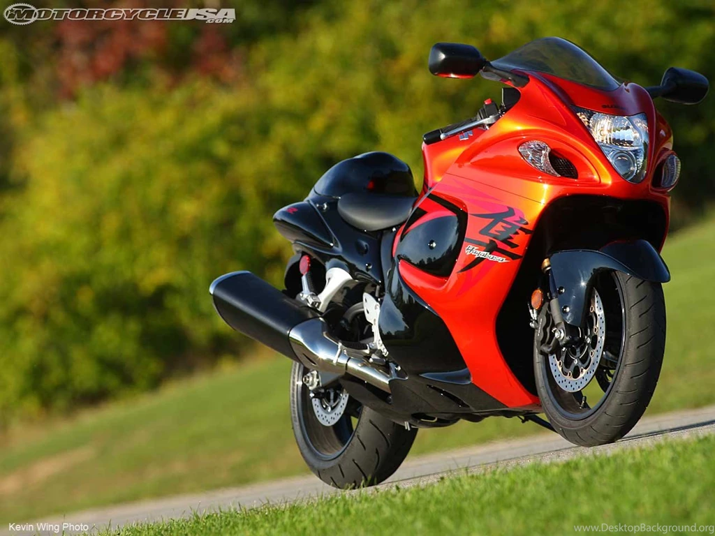 Beautiful Suzuki Hayabusa GSX1300R Wallpapers