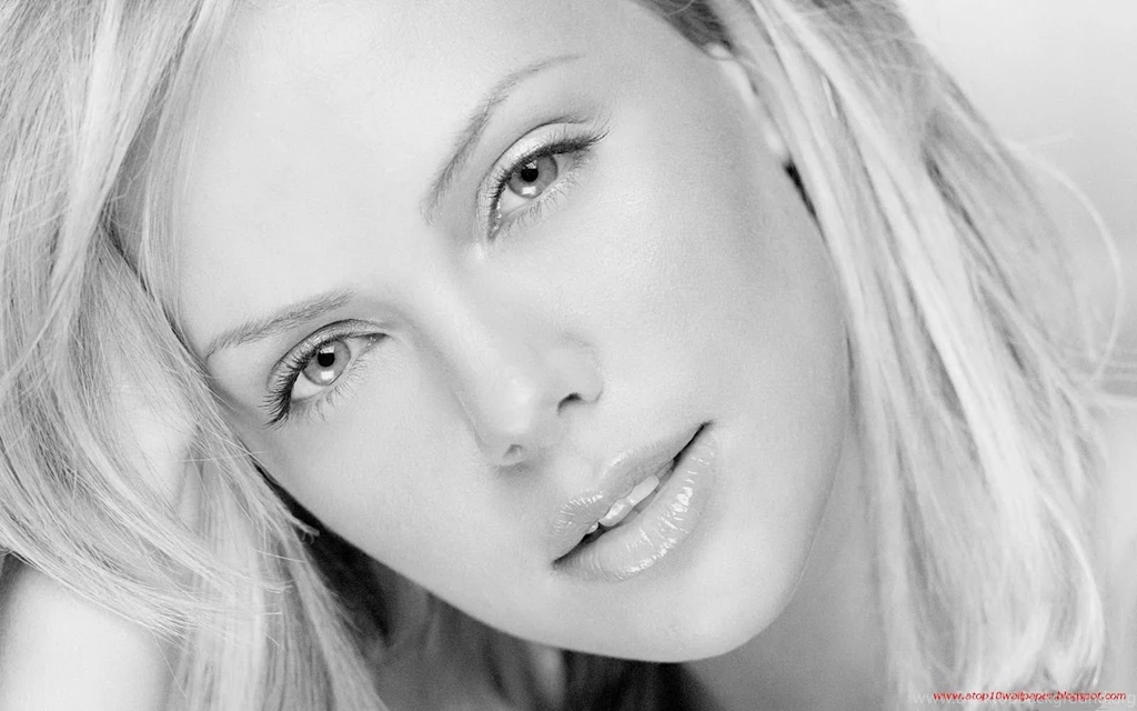 Amal8ousia: Charlize Theron's Saxy Hot Wallpapers With (1920x1200 ...