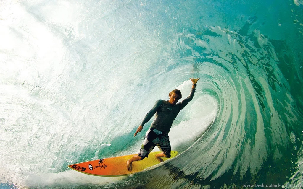 Surfing Ocean Waves Wallpapers